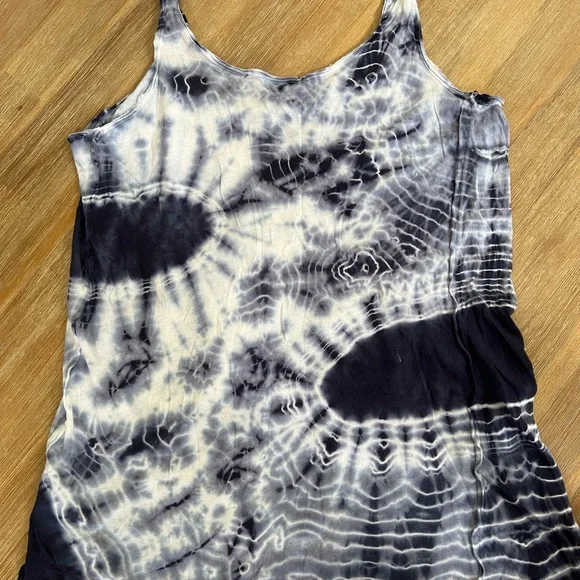 Martin + OSA Tie-Dye Lightweight Strappy Beach Tank 100% cotton - Like new - med - Picture 3 of 7